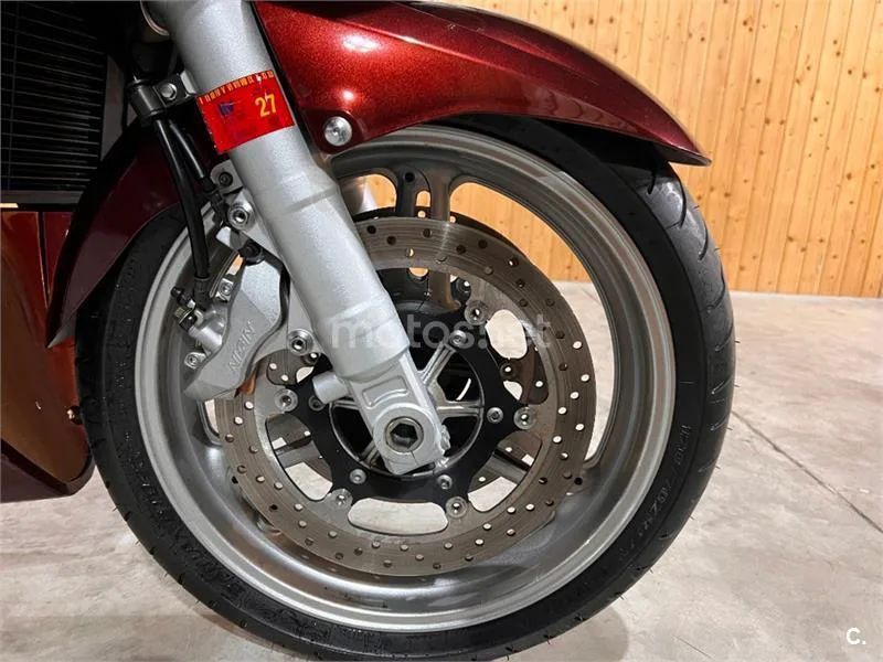 Yamaha FJR 1300 – Vista 42