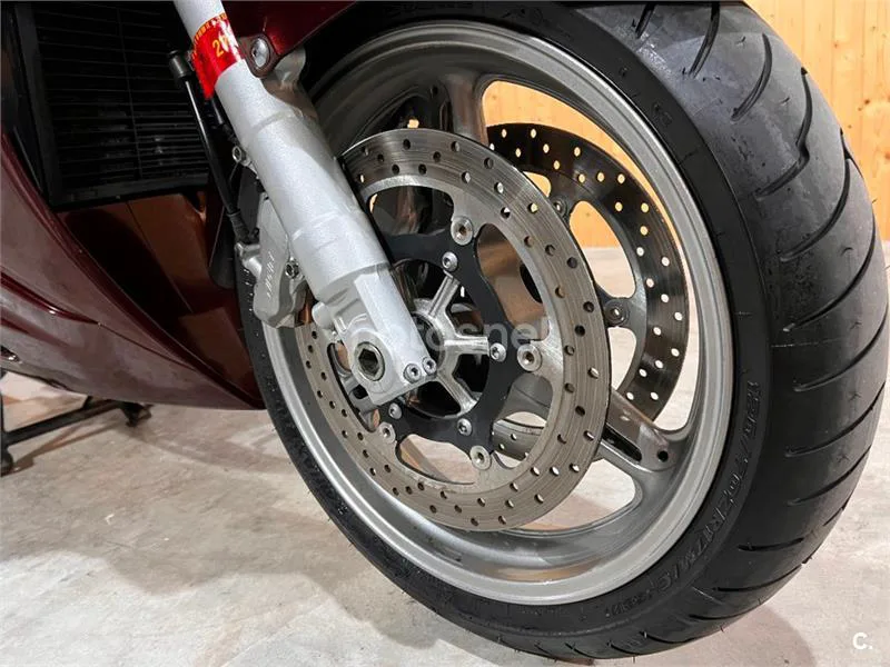 Yamaha FJR 1300 – Vista 44