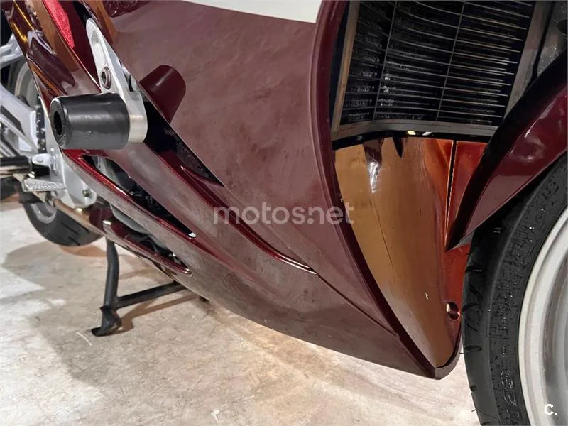 Yamaha FJR 1300 – Vista 45
