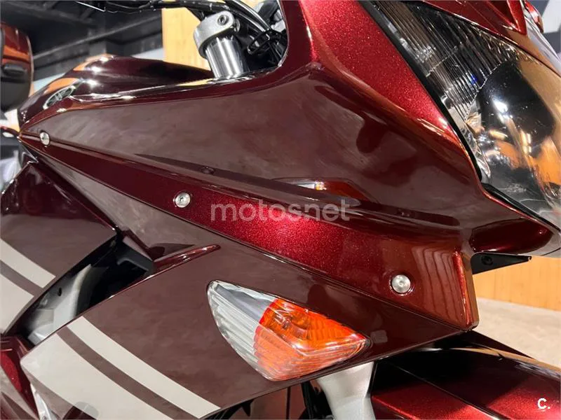 Yamaha FJR 1300 – Vista 47