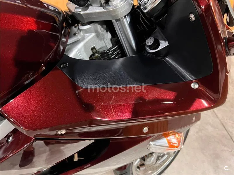 Yamaha FJR 1300 – Vista 50