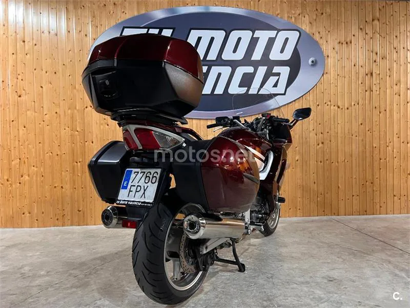 Yamaha FJR 1300 – Vista 6
