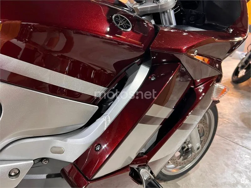 Yamaha FJR 1300 – Vista 56