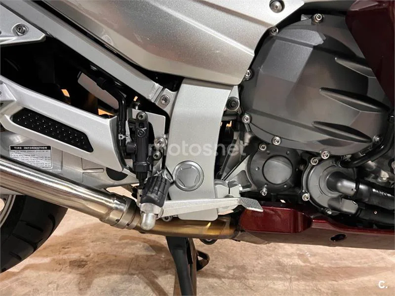 Yamaha FJR 1300 – Vista 59