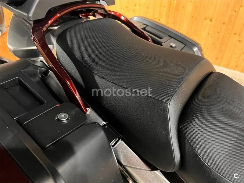 Yamaha FJR 1300 – Vista 62