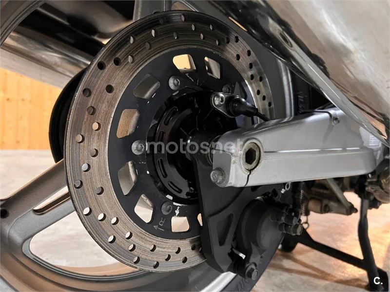 Yamaha FJR 1300 – Vista 68