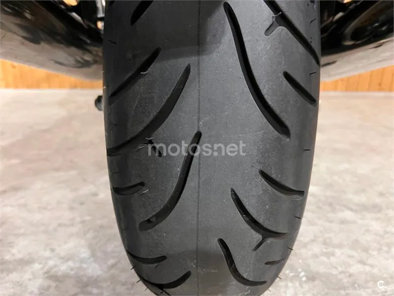 Yamaha FJR 1300 – Vista 8