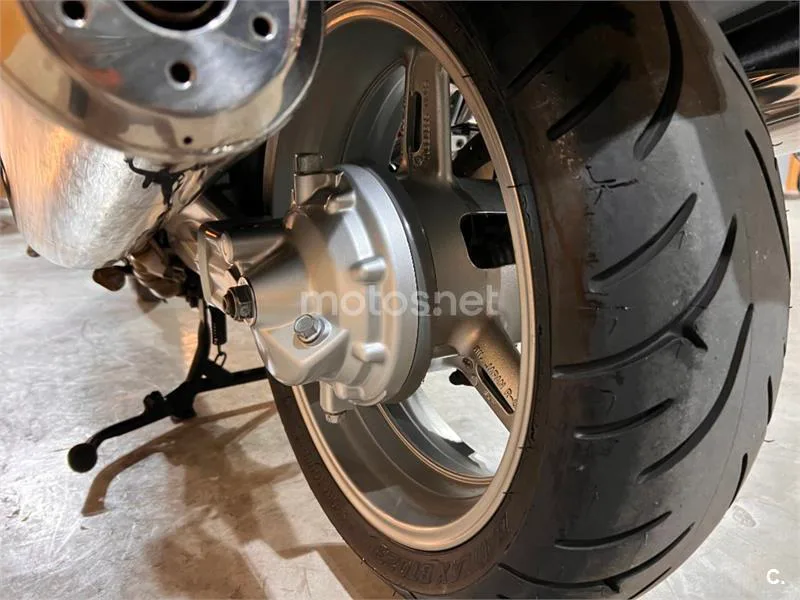 Yamaha FJR 1300 – Vista 76