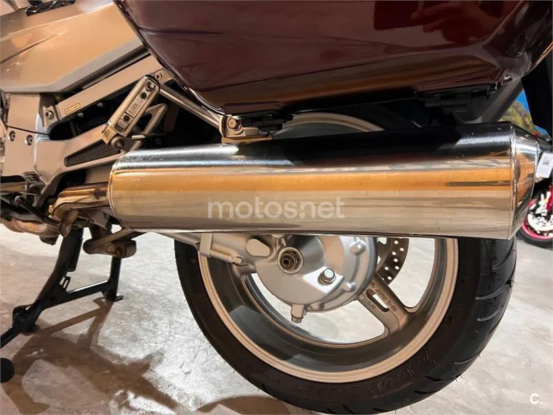 Yamaha FJR 1300 – Vista 77