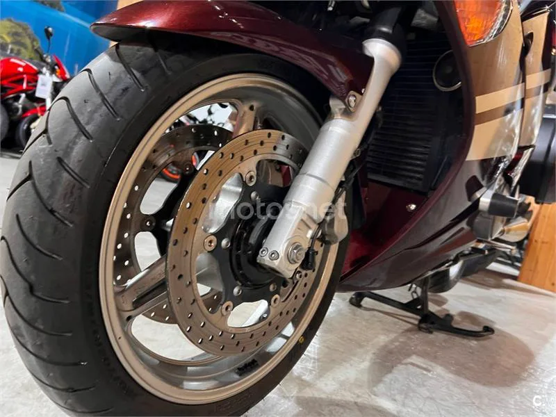 Yamaha FJR 1300 – Vista 92