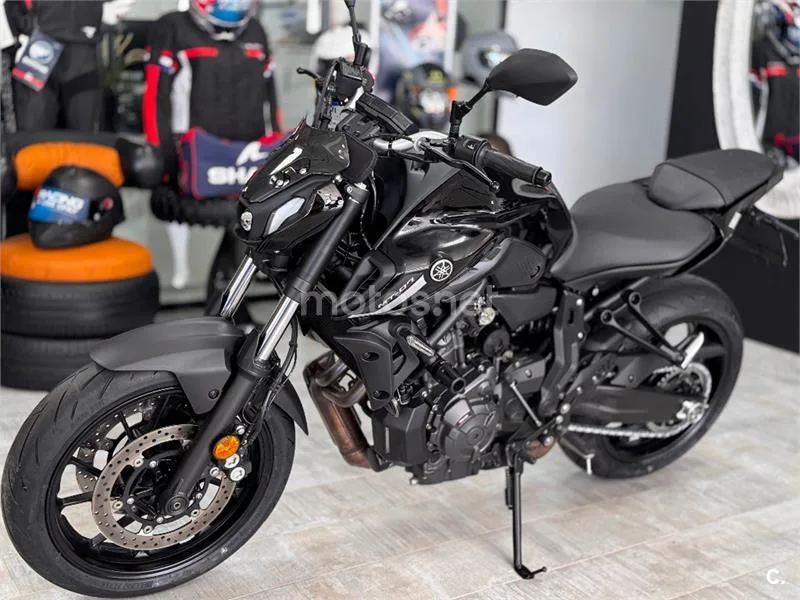 Yamaha MT-07 – Vista 6
