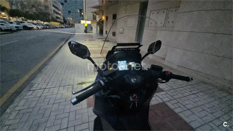 SYM Maxsym TL 500 – Vista 7