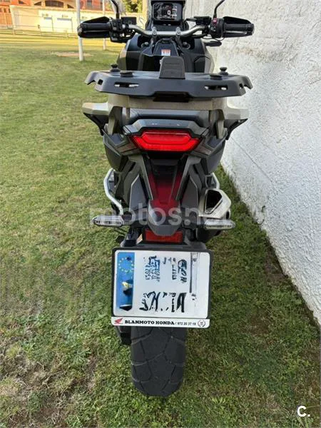 Honda X-ADV – Vista 7