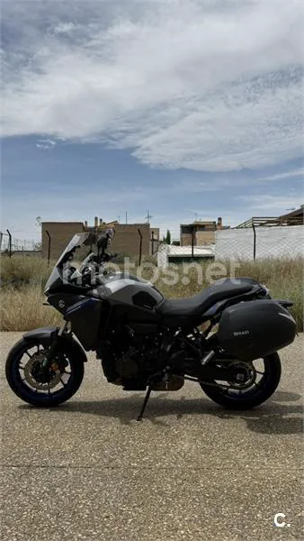 Yamaha Tracer 7 – Vista 6