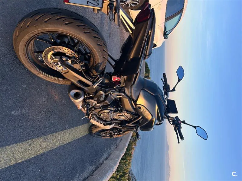 Yamaha MT-07 - Vista 3