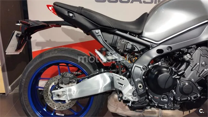 Yamaha MT-09 – Vista 18