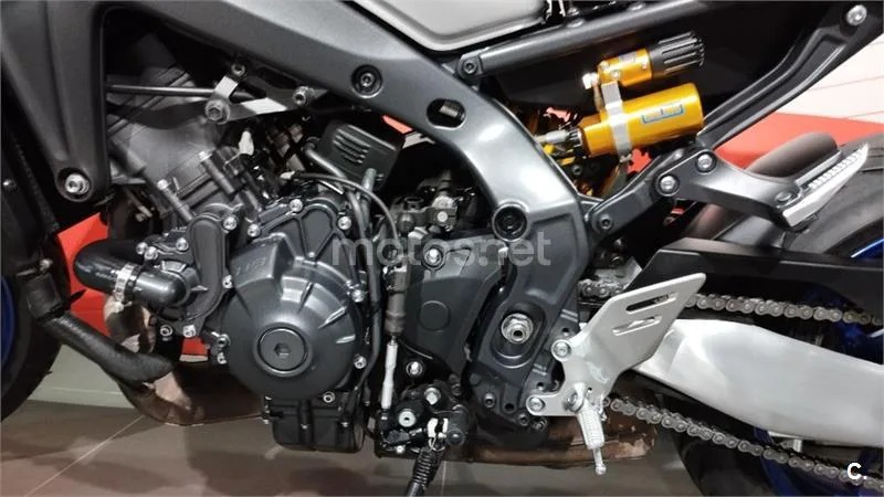 Yamaha MT-09 – Vista 6