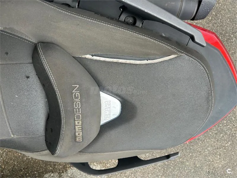 Yamaha XMAX 400 – Vista 5