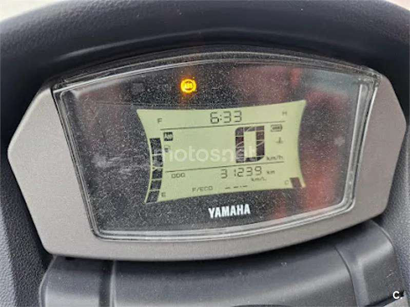 Yamaha NMAX – Vista 7