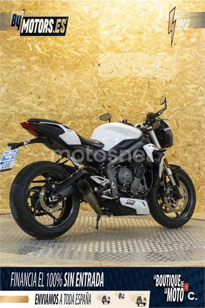Triumph Street Triple – Vista 24