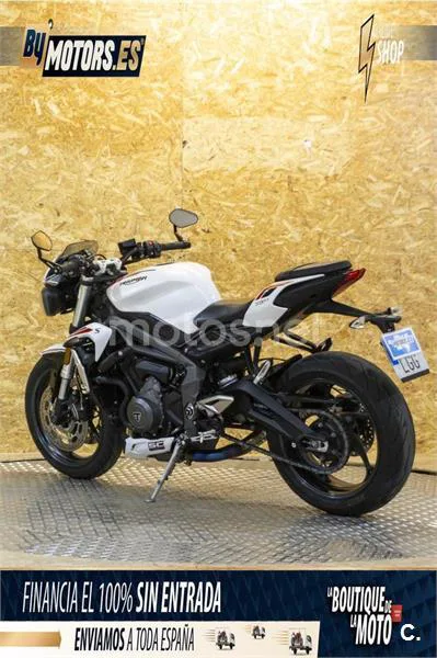 Triumph Street Triple – Vista 25