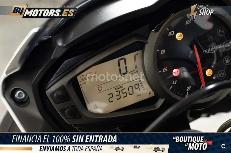 Triumph Street Triple – Vista 5