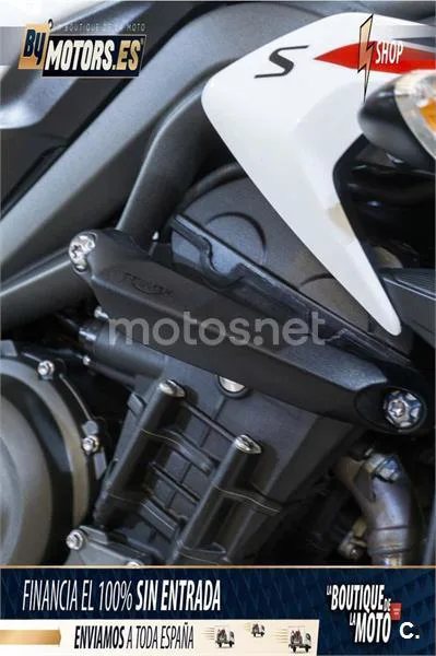 Triumph Street Triple – Vista 42