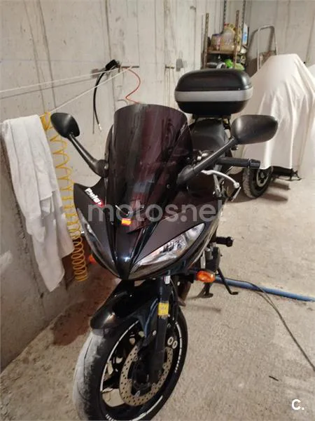 Yamaha FZ6 Fazer S2 – Vista 3