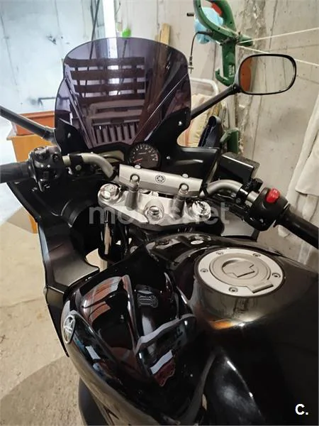 Yamaha FZ6 Fazer S2 – Vista 4