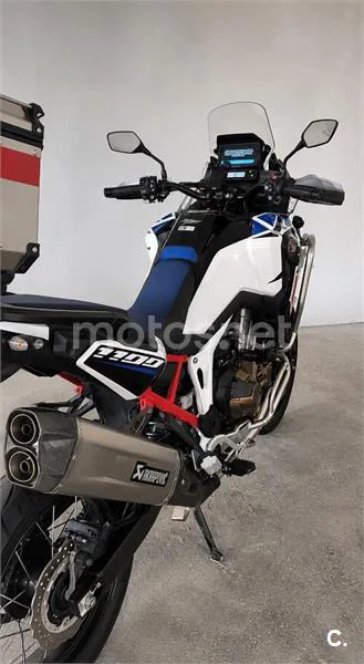 Honda CRF1100L Africa Twin - Vista 11