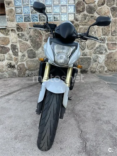 Honda CB 600 F Hornet – Vista 2