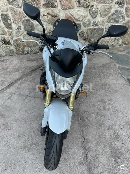 Honda CB 600 F Hornet – Vista 8