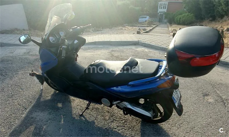 Yamaha TMAX 500 - Vista 13