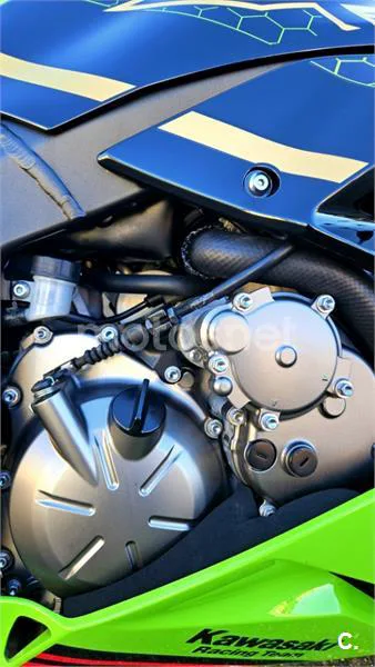 Kawasaki Ninja ZX-6R - Vista 11