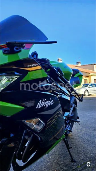 Kawasaki Ninja ZX-6R - Vista 14