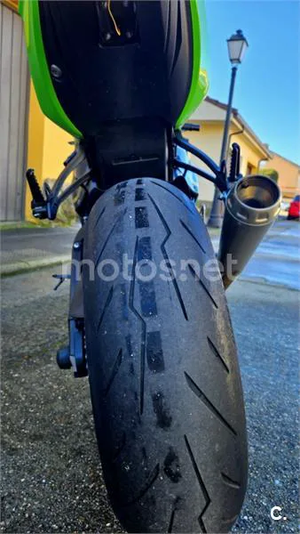 Kawasaki Ninja ZX-6R - Vista 15