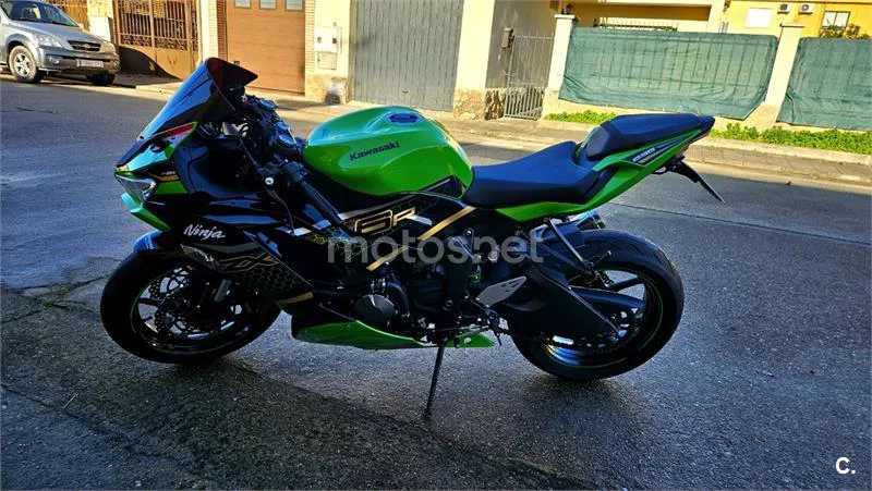 Kawasaki Ninja ZX-6R - Vista 4