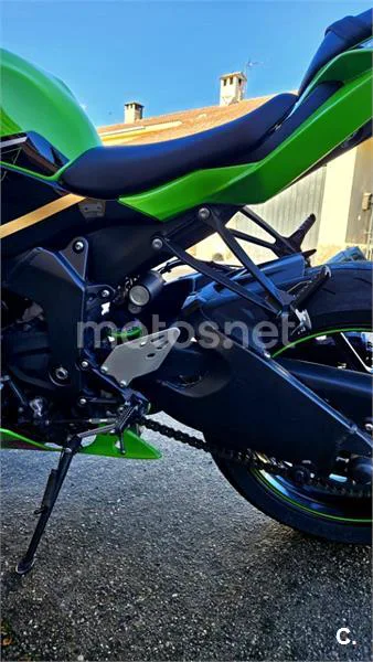 Kawasaki Ninja ZX-6R - Vista 7
