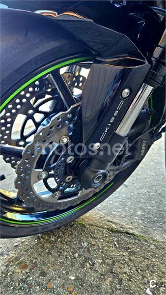 Kawasaki Ninja ZX-6R - Vista 9