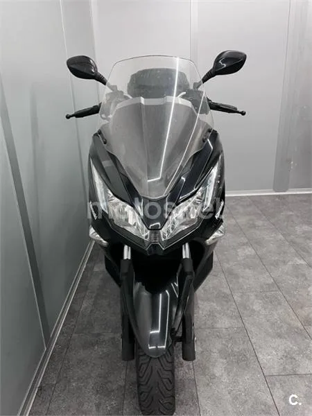 Kawasaki J125 – Vista 5