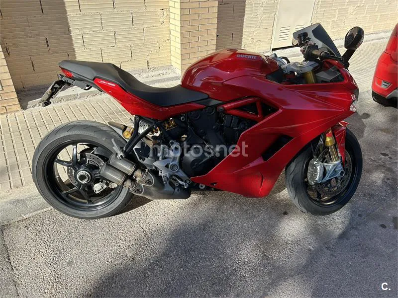 Ducati SuperSport - Vista 5