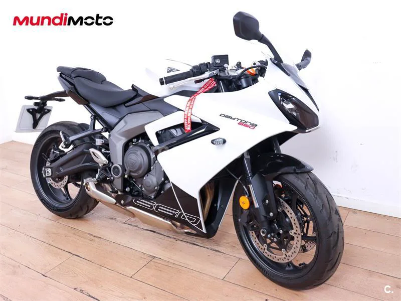 Triumph Daytona Moto2 765 7999 € 2024 Barcelona - 2