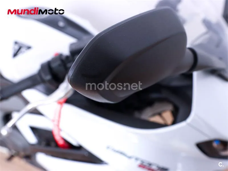 Triumph Daytona Moto2 765 – Vista 14