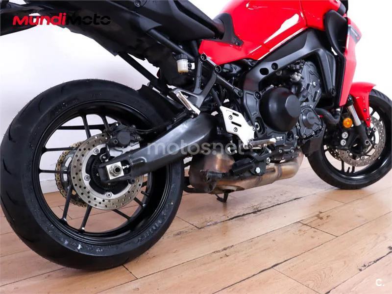 Yamaha Tracer 9 – Vista 4