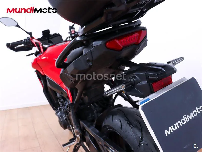Yamaha Tracer 9 – Vista 9