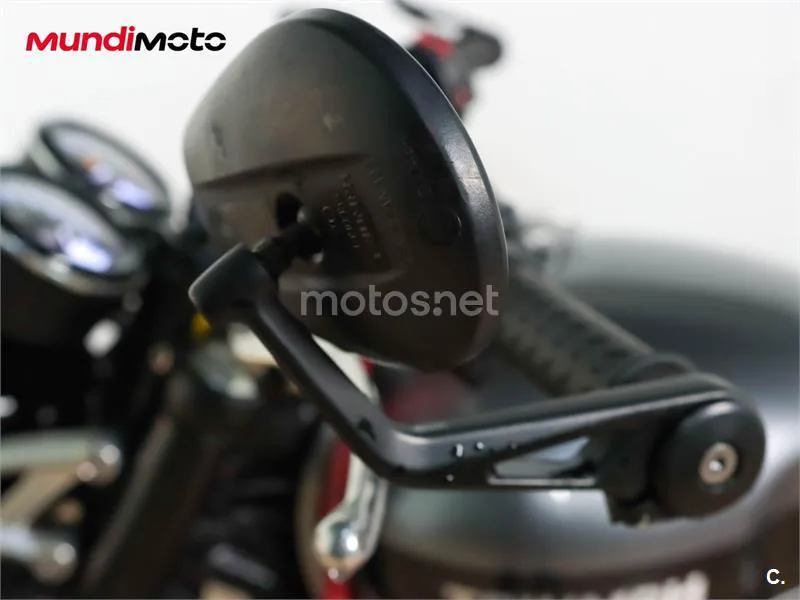 Triumph Speed Twin – Vista 21