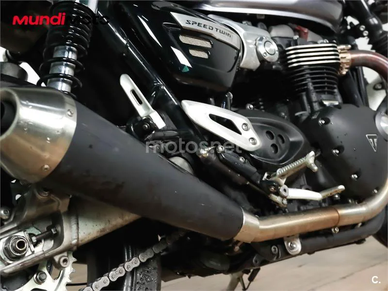 Triumph Speed Twin – Vista 4