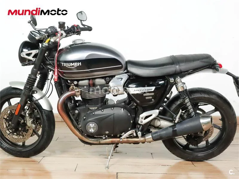 Triumph Speed Twin – Vista 6