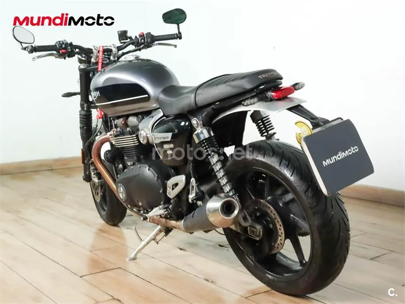 Triumph Speed Twin – Vista 8