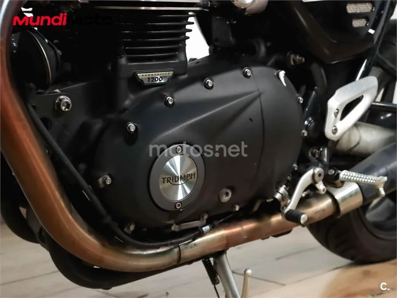 Triumph Speed Twin – Vista 10